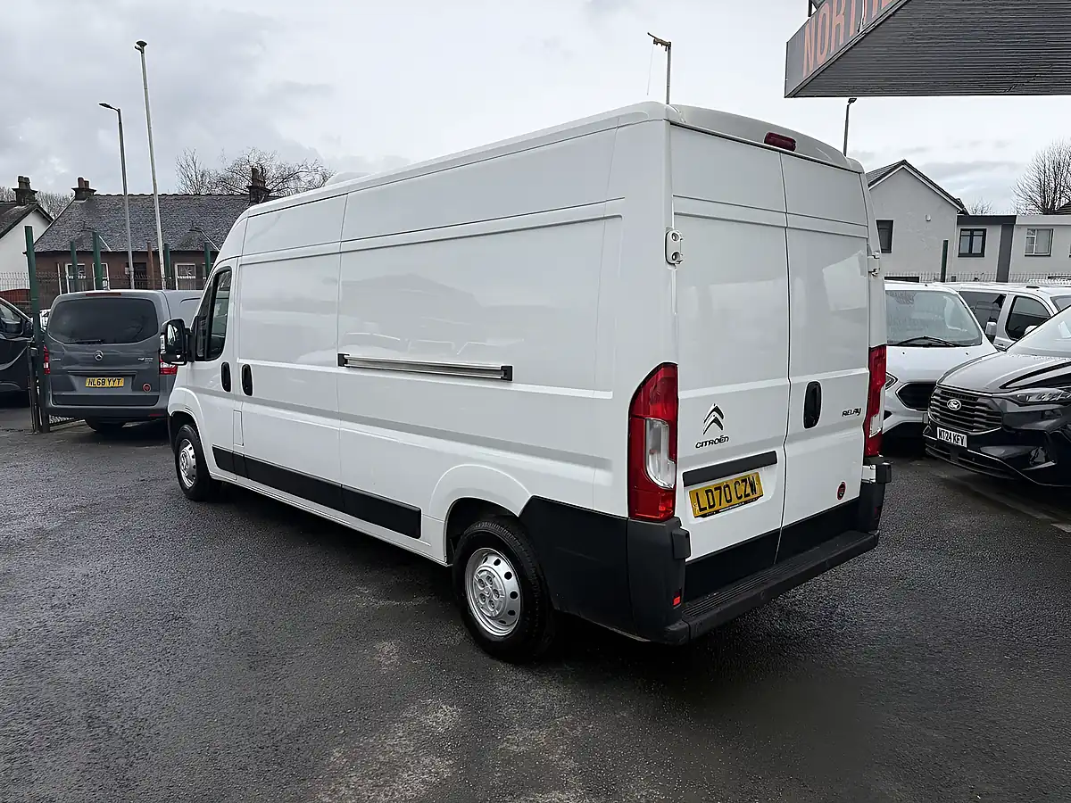 Used 2020 Citroen Relay Enterprise White - Interior and Exterior details 3