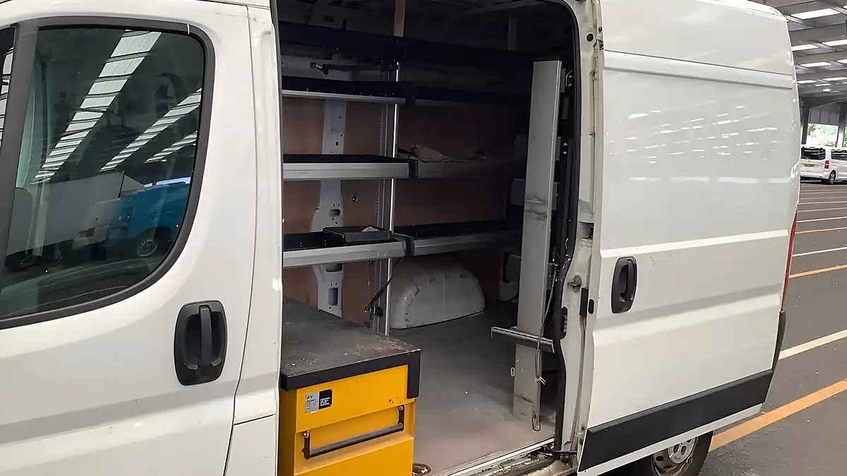 Used 2020 Citroen Relay X White - Interior and Exterior details 11