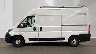 Used 2020 Citroen Relay X White - Interior and Exterior details 8