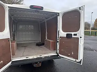 Used 2020 Citroen Relay X White - Interior and Exterior details 11