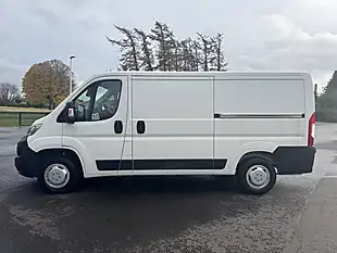 Used 2020 Citroen Relay X White - Interior and Exterior details 4