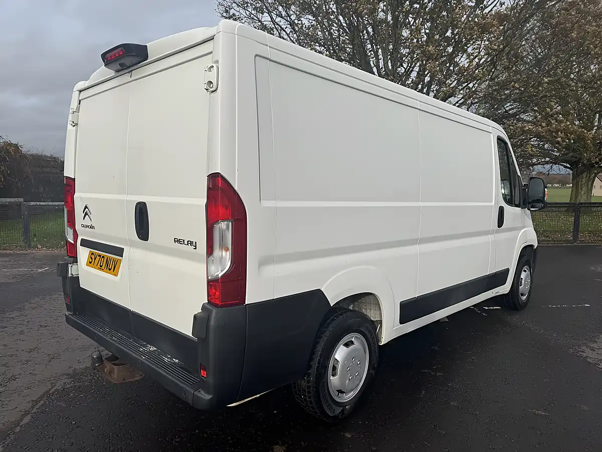 Used 2020 Citroen Relay X White - Interior and Exterior details 7