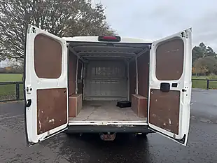 Used 2020 Citroen Relay X White - Interior and Exterior details 9