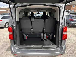 Used 2020 Citroen Spacetourer Feel M Artense Grey Met - Interior and Exterior details 17