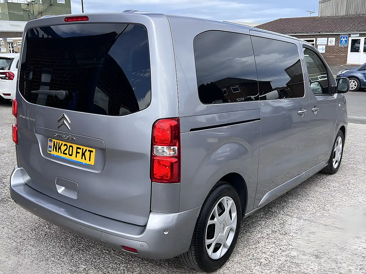 Used 2020 Citroen Spacetourer Feel M Artense Grey Met - Interior and Exterior details 7