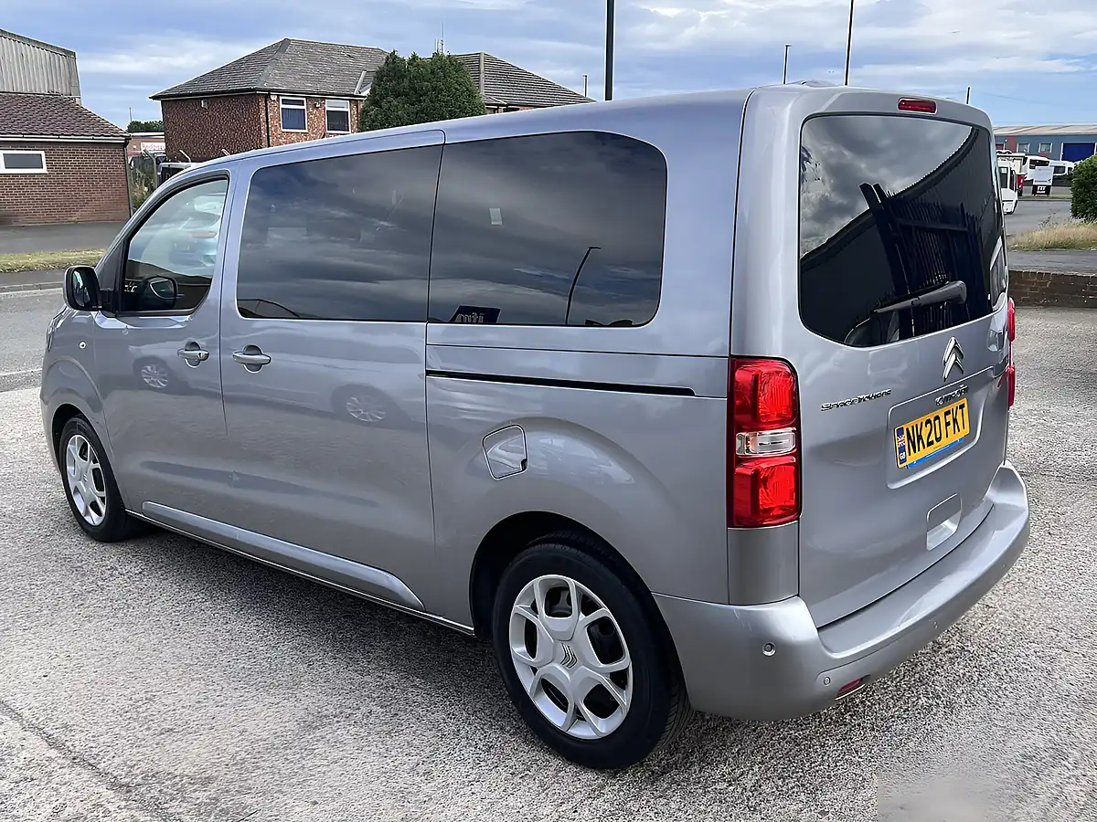 Used 2020 Citroen Spacetourer Feel M Artense Grey Met - Interior and Exterior details 9