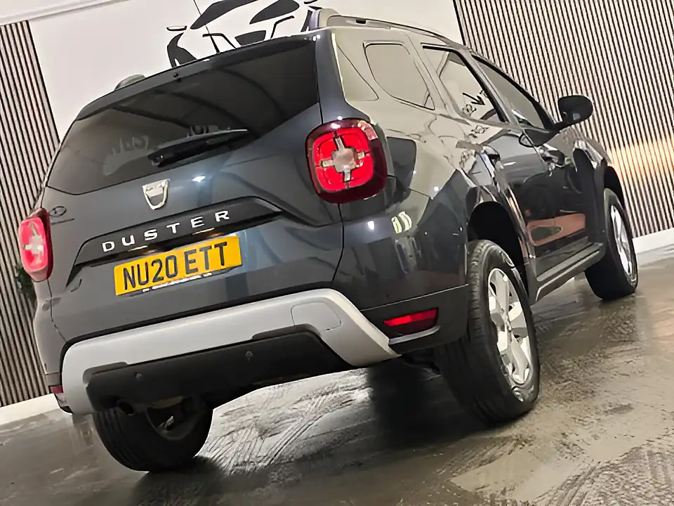 Used 2020 Dacia Duster Comfort Grey - Interior and Exterior details 12