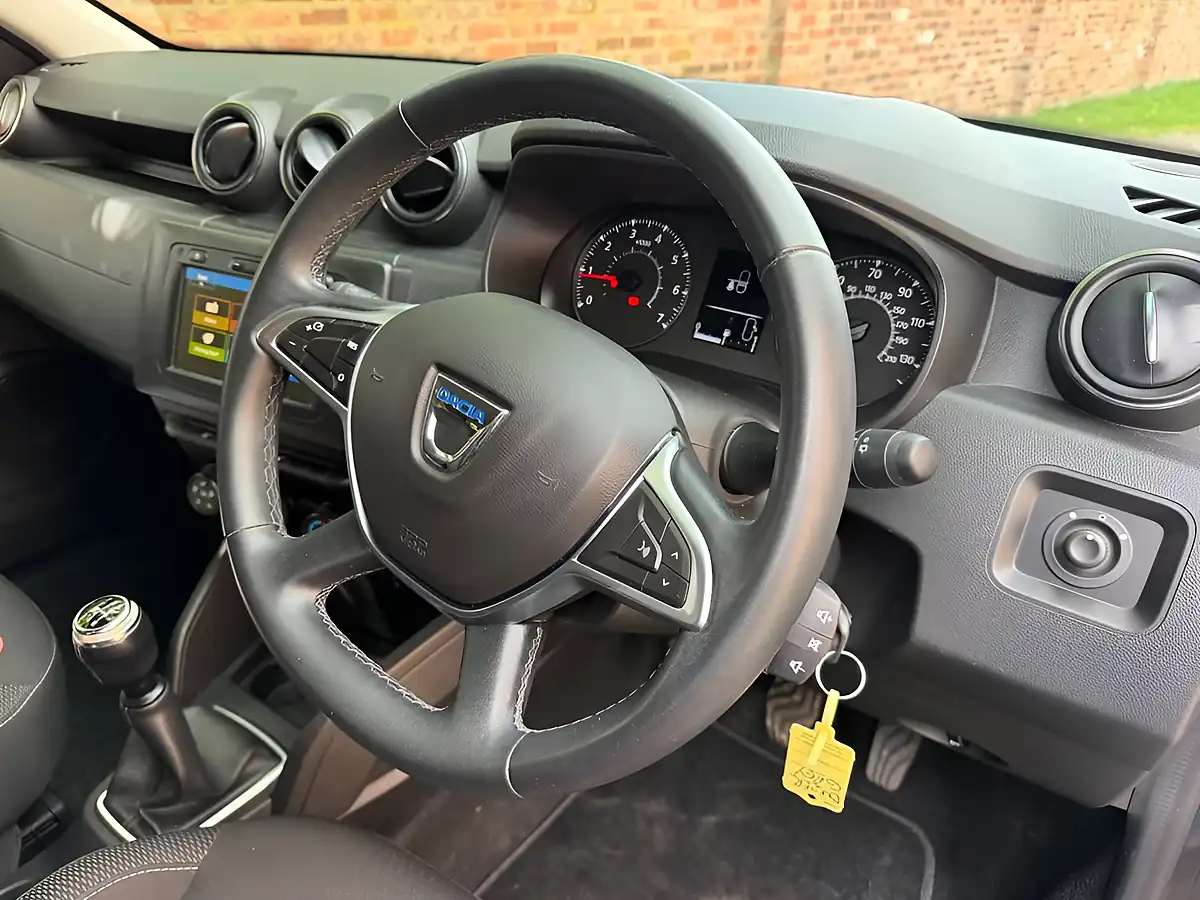 Used 2020 Dacia Duster Comfort Grey - Interior and Exterior details 7