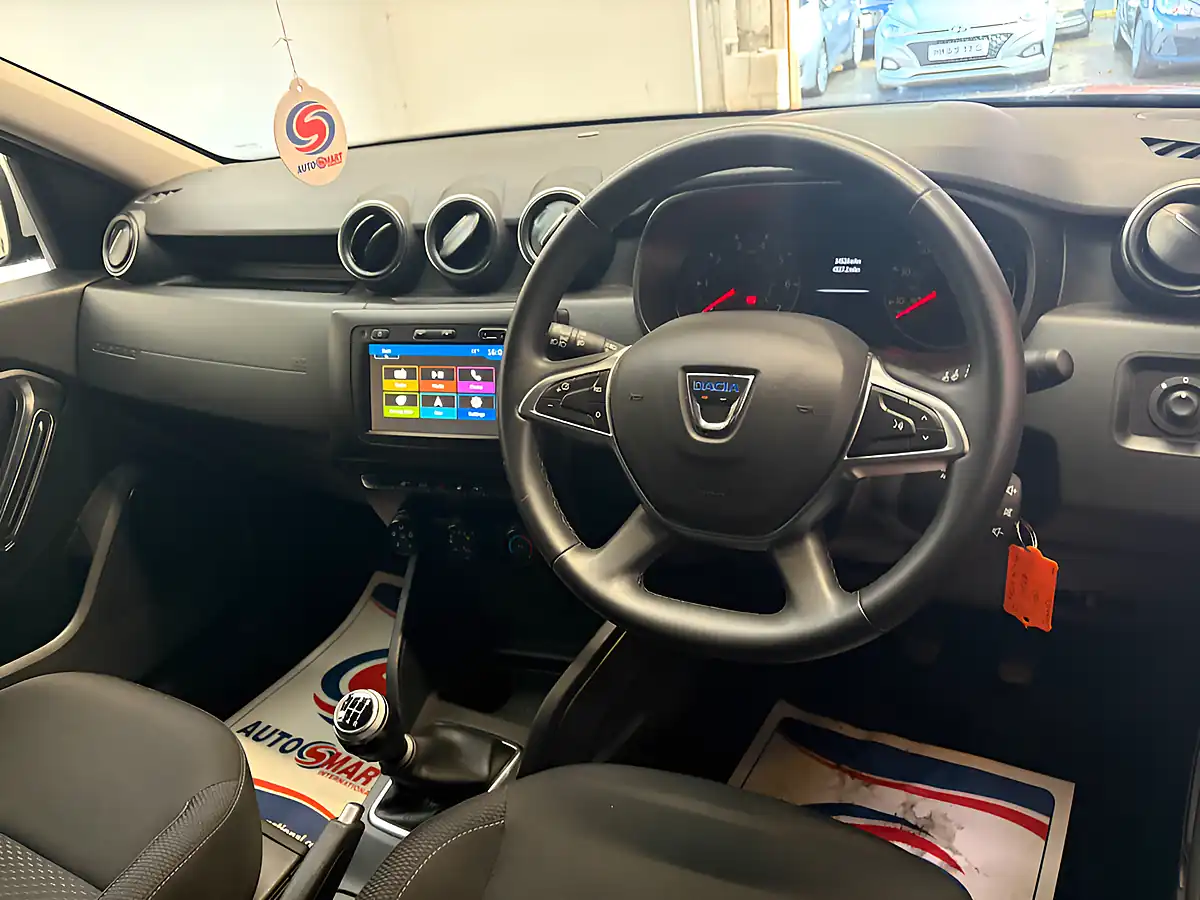 Used 2020 Dacia Duster Comfort Grey - Interior and Exterior details 11
