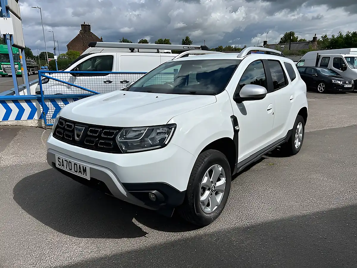 Used 2020 Dacia Duster Comfort White - Front View