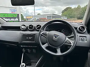 Used 2020 Dacia Duster Comfort White - Interior and Exterior details 11
