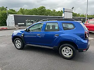Used 2020 Dacia Duster Essential Blue - Interior and Exterior details 10