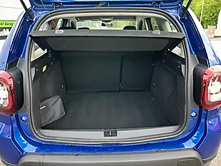 Used 2020 Dacia Duster Essential Blue - Interior and Exterior details 5