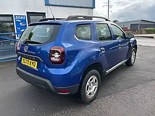 Used 2020 Dacia Duster Essential Blue - Interior and Exterior details 6