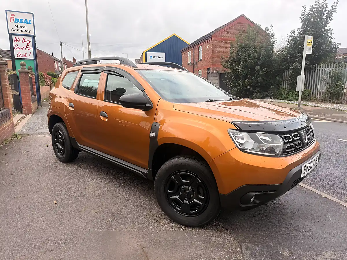 Used 2020 Dacia Duster Essential Orange - Interior and Exterior details 2