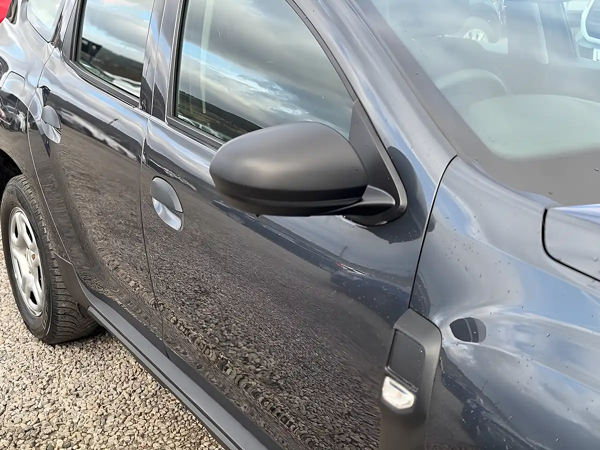 Used 2020 Dacia Duster Essential Slate Grey - Interior and Exterior details 10
