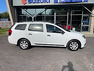 Used 2020 Dacia Logan Essential White - Interior and Exterior details 11