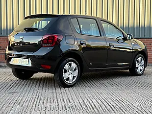 Used 2020 Dacia Sandero Comfort Black - Interior and Exterior details 11