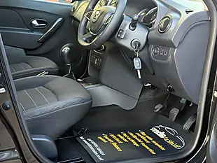 Used 2020 Dacia Sandero Comfort Black - Interior and Exterior details 13