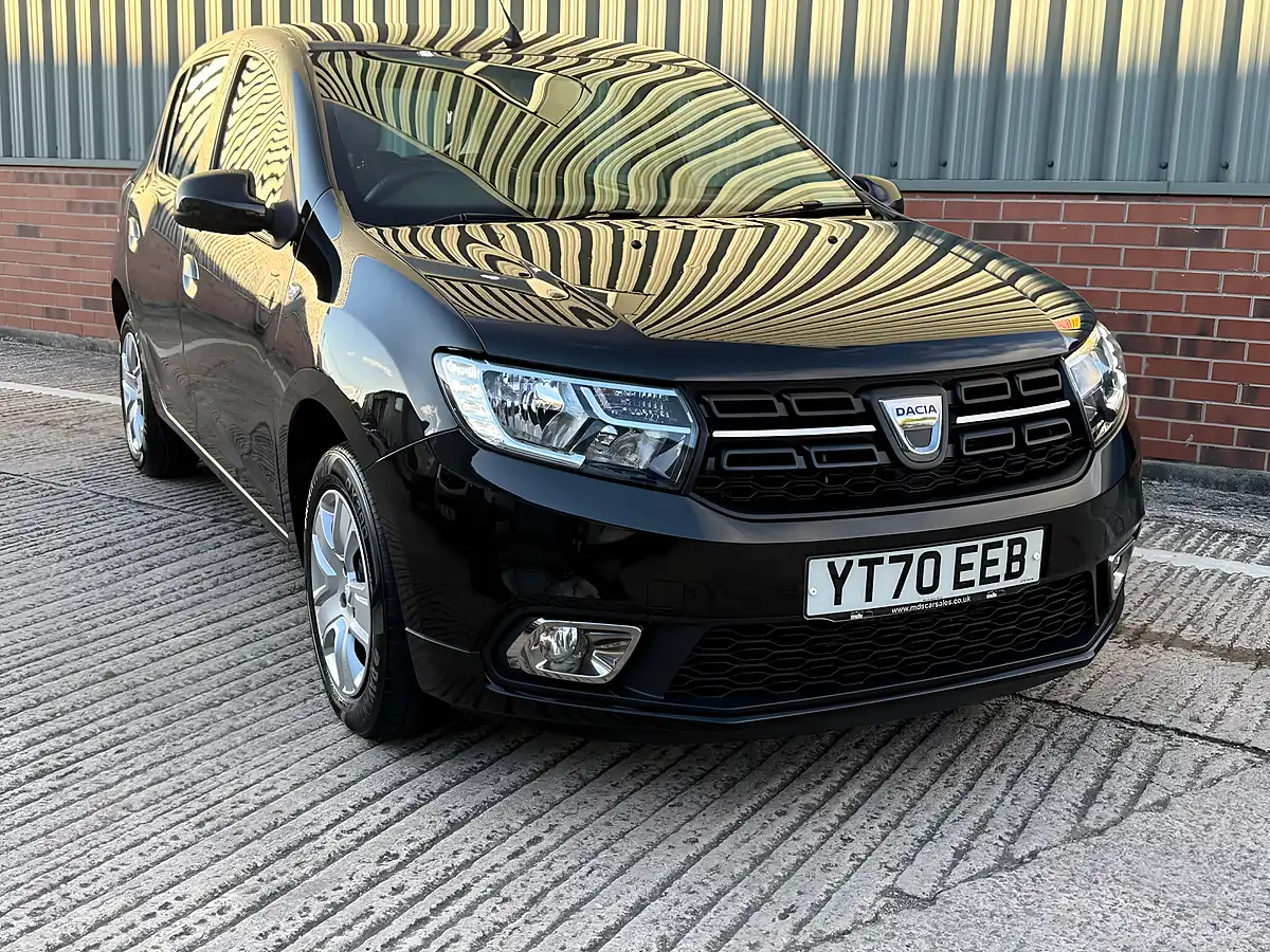 Used 2020 Dacia Sandero Comfort Black - Interior and Exterior details 2