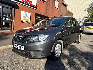 Used 2020 Dacia Sandero Essential Grey - Interior and Exterior details 7
