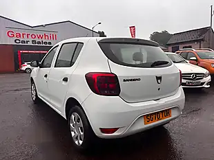 Used 2020 Dacia Sandero Essential White - Interior and Exterior details 5