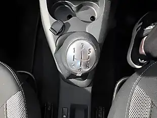 Used 2020 Dacia Sandero Stepway Comfort Blue - Interior and Exterior details 10