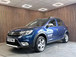 Used 2020 Dacia Sandero Stepway Comfort Blue - Interior and Exterior details 3