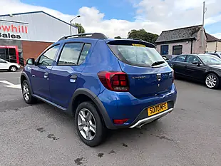 Used 2020 Dacia Sandero Stepway Comfort Blue - Interior and Exterior details 6