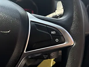 Used 2020 Dacia Sandero Stepway Comfort Grey - Interior and Exterior details 14