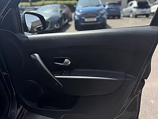 Used 2020 Dacia Sandero Stepway Comfort Grey - Interior and Exterior details 20