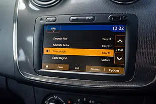 Used 2020 Dacia Sandero Stepway Comfort Pearl Black - Interior and Exterior details 15