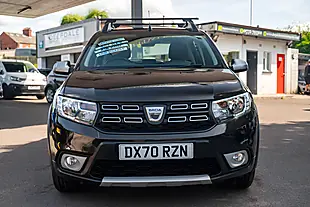 Used 2020 Dacia Sandero Stepway Comfort Pearl Black - Interior and Exterior details 3