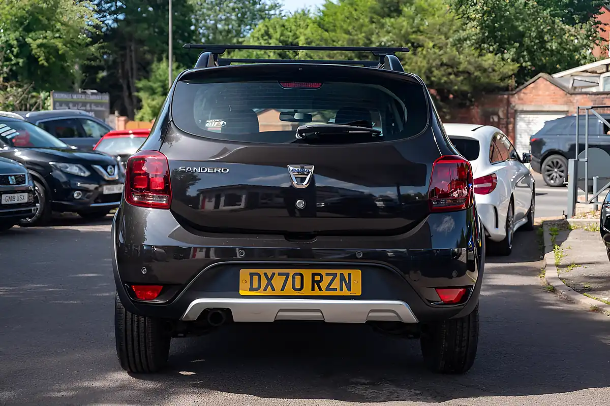Used 2020 Dacia Sandero Stepway Comfort Pearl Black - Interior and Exterior details 7
