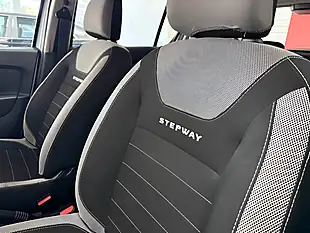 Used 2020 Dacia Sandero Stepway Essential White - Interior and Exterior details 14