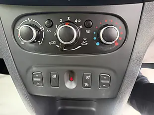 Used 2020 Dacia Sandero Stepway Se Twenty Blue - Interior and Exterior details 20