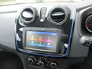 Used 2020 Dacia Sandero Stepway Se Twenty Grey - Interior and Exterior details 15