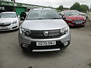 Used 2020 Dacia Sandero Stepway Se Twenty Grey - Interior and Exterior details 3