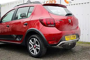 Used 2020 Dacia Sandero Stepway Techroad Red - Interior and Exterior details 10
