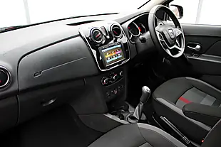 Used 2020 Dacia Sandero Stepway Techroad Red - Interior and Exterior details 15
