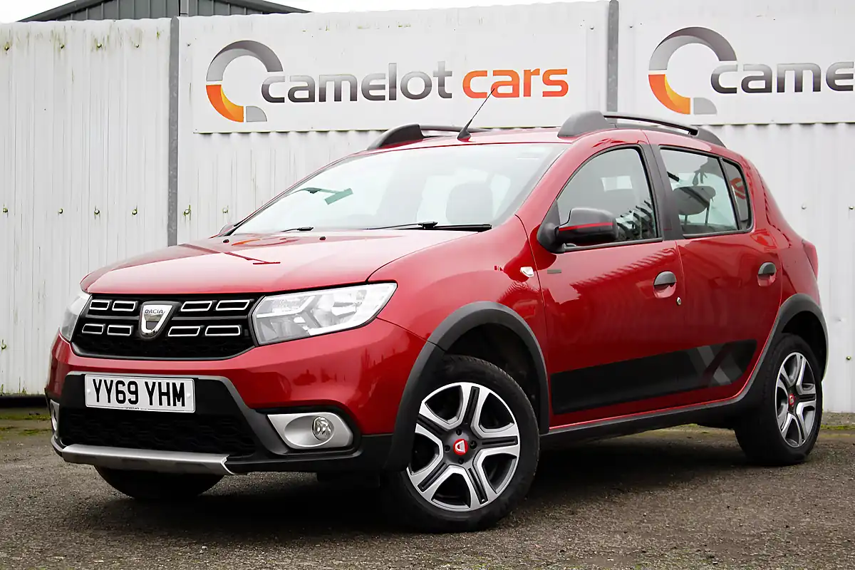 Used 2020 Dacia Sandero Stepway Techroad Red - Interior and Exterior details 2