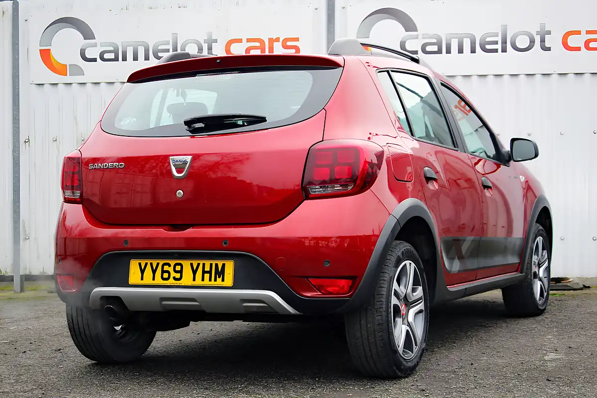 Used 2020 Dacia Sandero Stepway Techroad Red - Interior and Exterior details 6