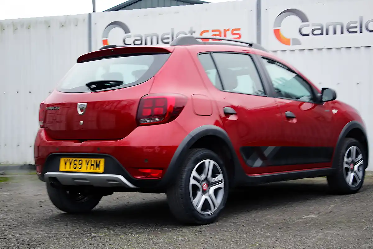 Used 2020 Dacia Sandero Stepway Techroad Red - Interior and Exterior details 8
