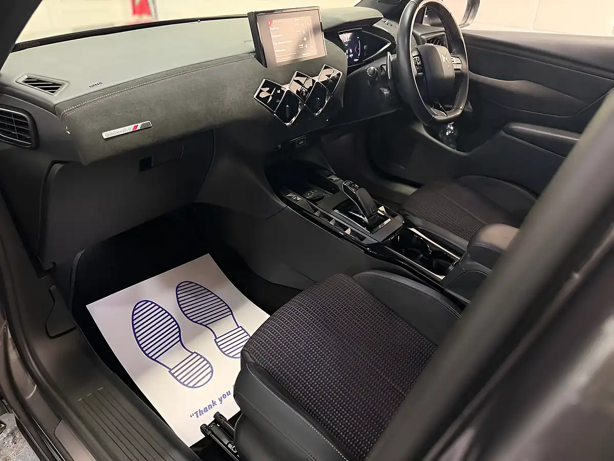 Used 2020 DS Automobiles 4 Performance Line Crossback Grey - Interior and Exterior details 11