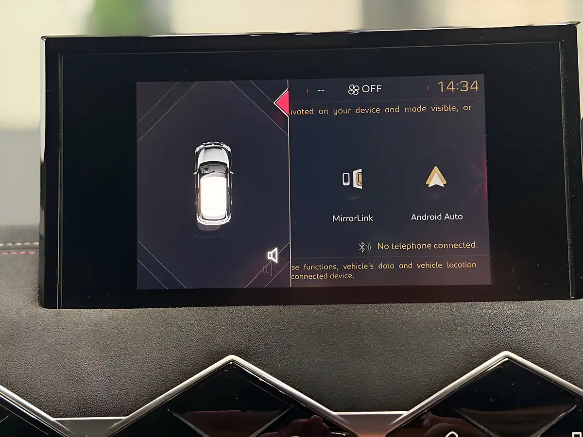Used 2020 DS Automobiles 4 Performance Line Crossback Grey - Interior and Exterior details 12