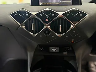 Used 2020 DS Automobiles 4 Performance Line Crossback Grey - Interior and Exterior details 15