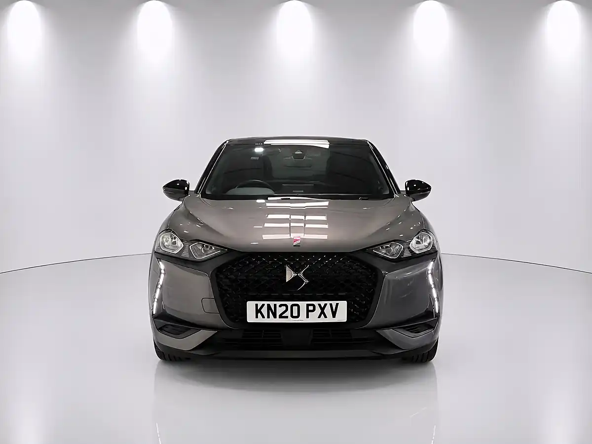 Used 2020 DS Automobiles 4 Performance Line Crossback Grey - Interior and Exterior details 2