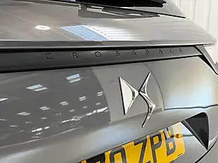 Used 2020 DS Automobiles DS 7 Performance Line Crossback Platinum Grey - Interior and Exterior details 12