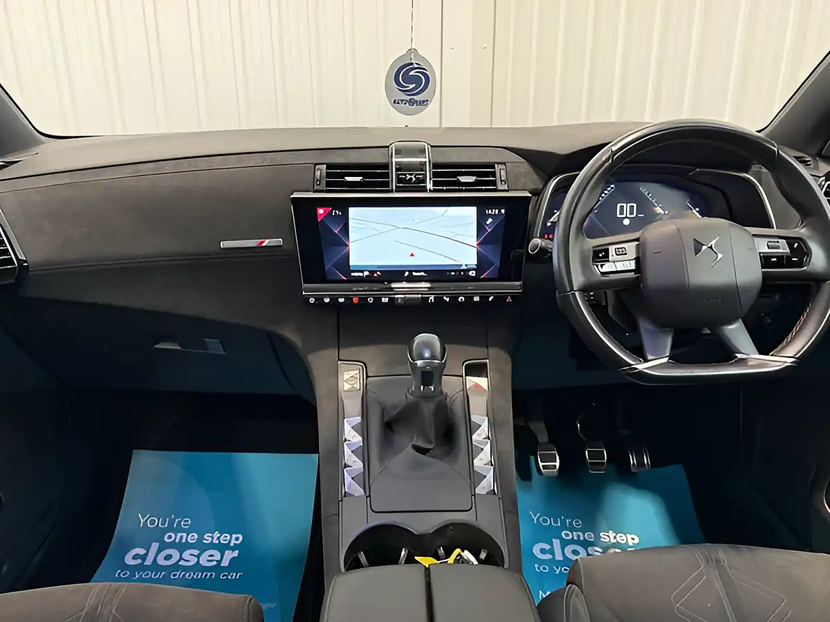 Used 2020 DS Automobiles DS 7 Performance Line Crossback Platinum Grey - Interior and Exterior details 16