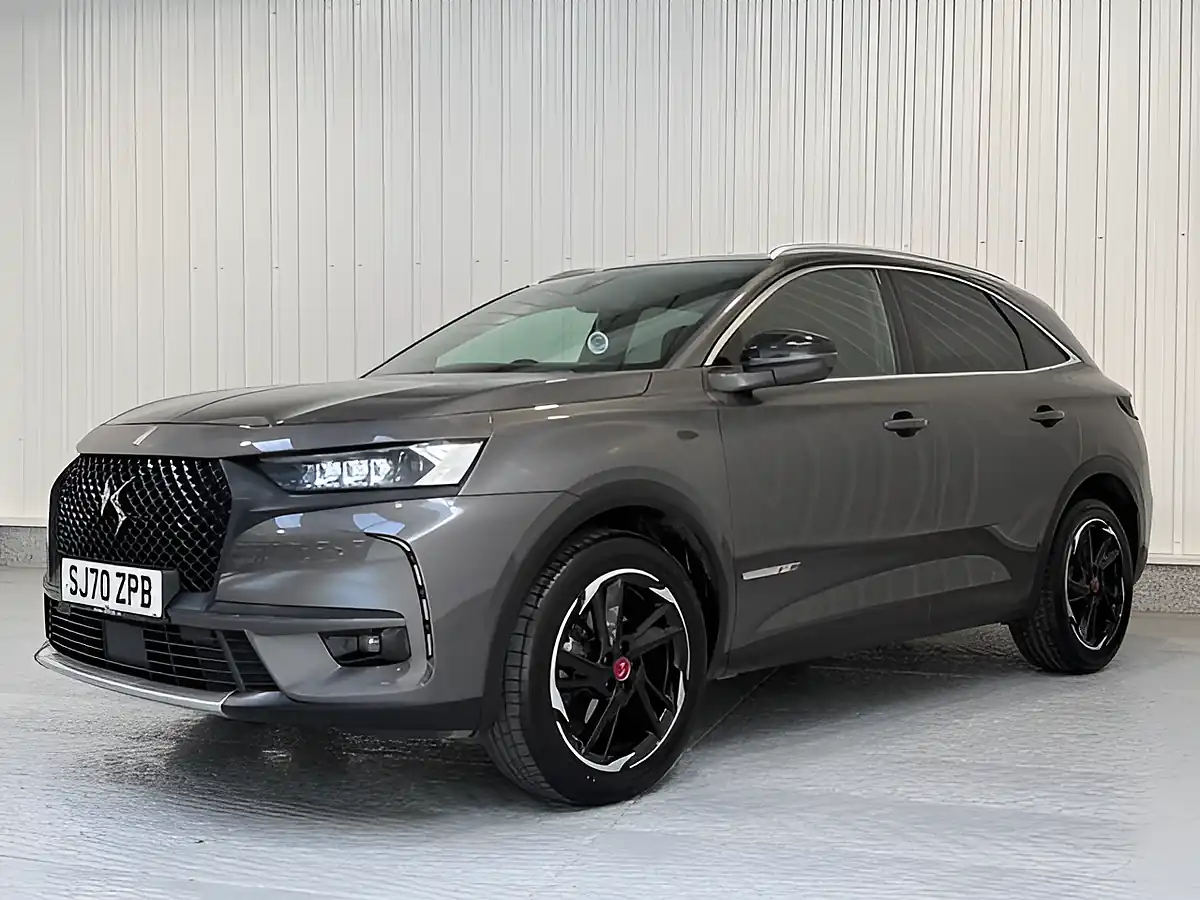 Used 2020 DS Automobiles DS 7 Performance Line Crossback Platinum Grey - Interior and Exterior details 3